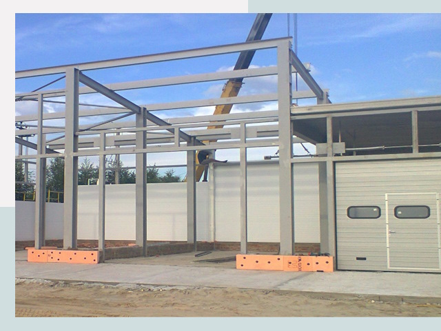 Строительство автосервисов от СтальСтрой-Кро по цене 610 руб.